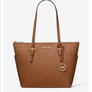 Michael Kors - Beige Leather Top Zip Tote Bag